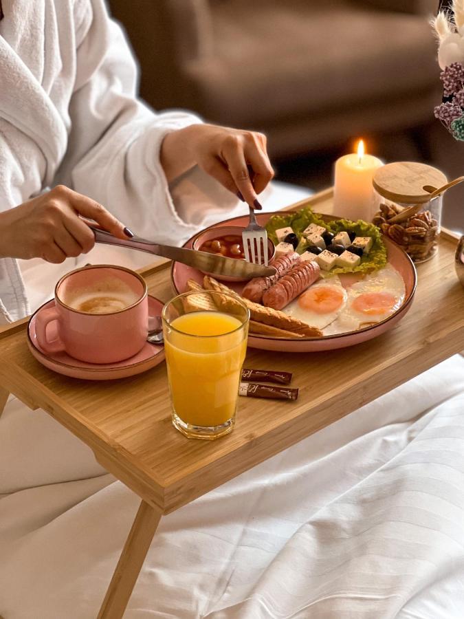 Keremet Hotel Almaty Ngoại thất bức ảnh