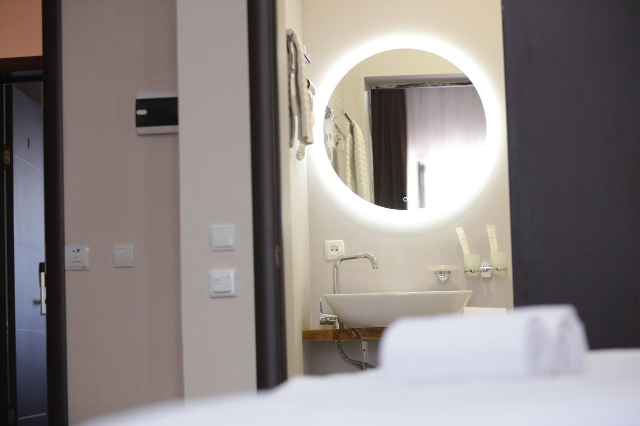 Keremet Hotel Almaty Ngoại thất bức ảnh