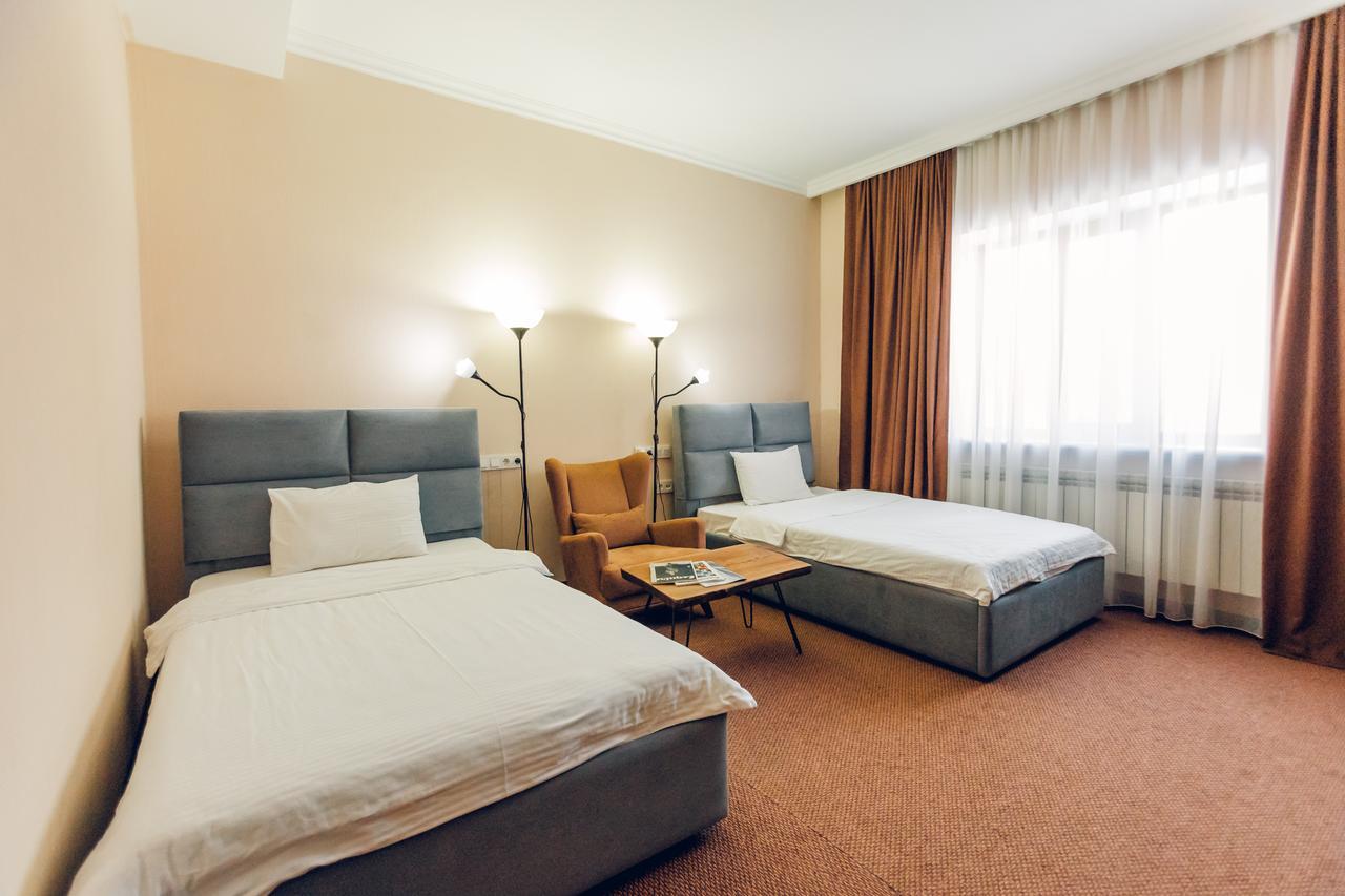 Keremet Hotel Almaty Ngoại thất bức ảnh
